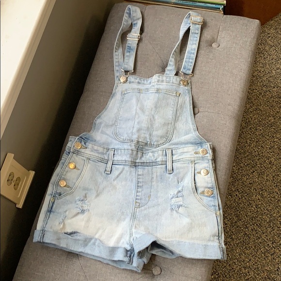 Denim overall shorts - Picture 2 of 4